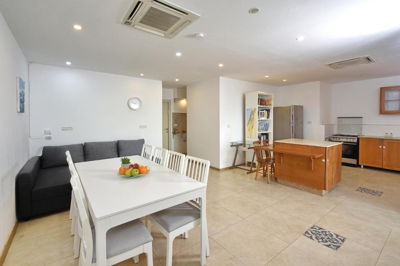 Levication 2 Bedrooms Pool&Jacuzzi 티베리아 외부 사진
