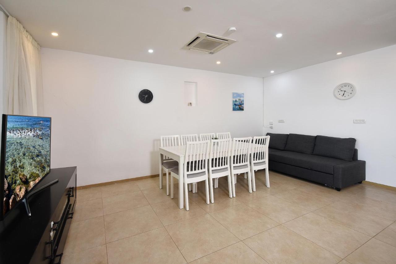 Levication 2 Bedrooms Pool&Jacuzzi 티베리아 외부 사진